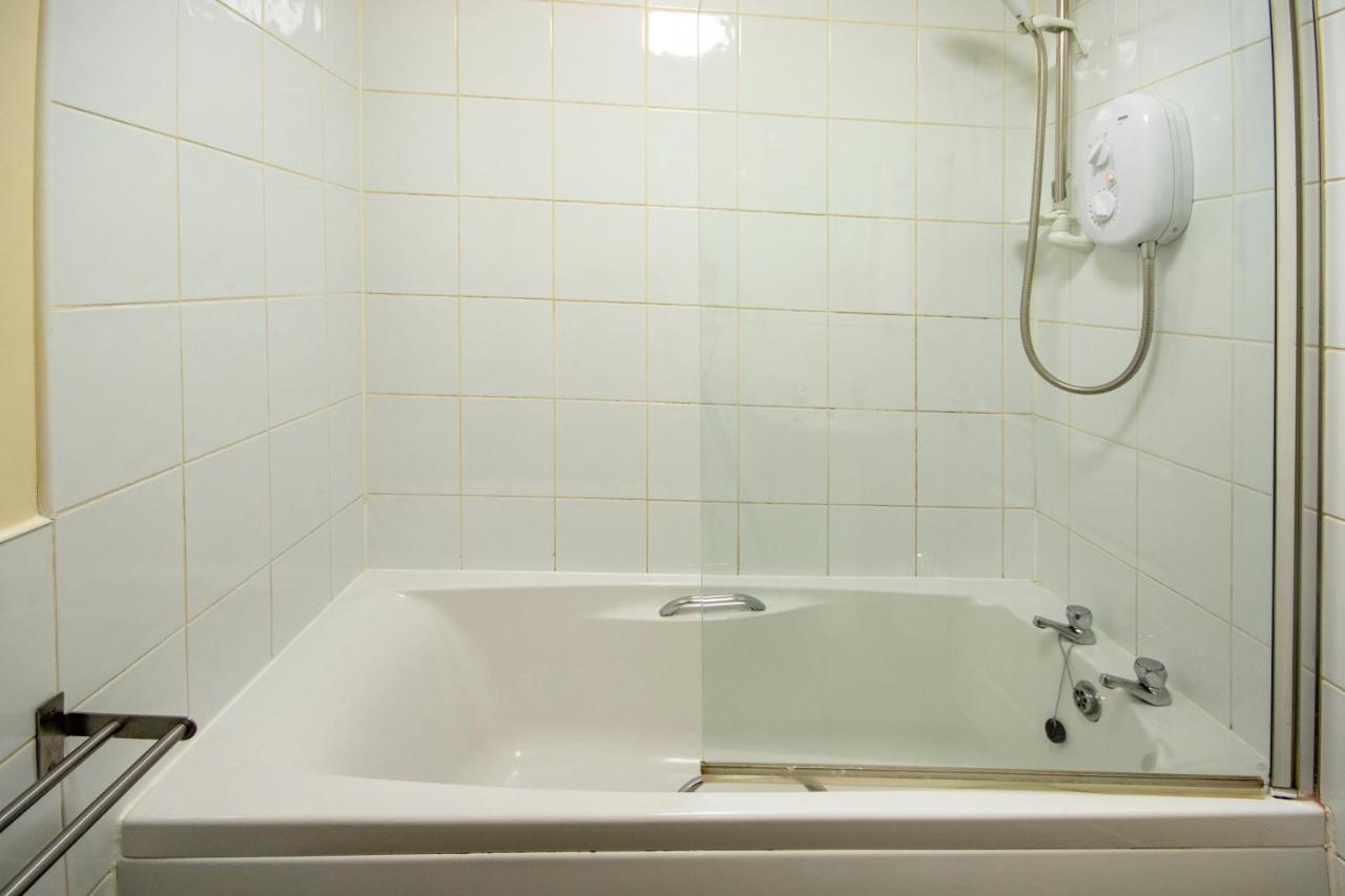 7 Varis Apartments Forres Eksteriør bilde